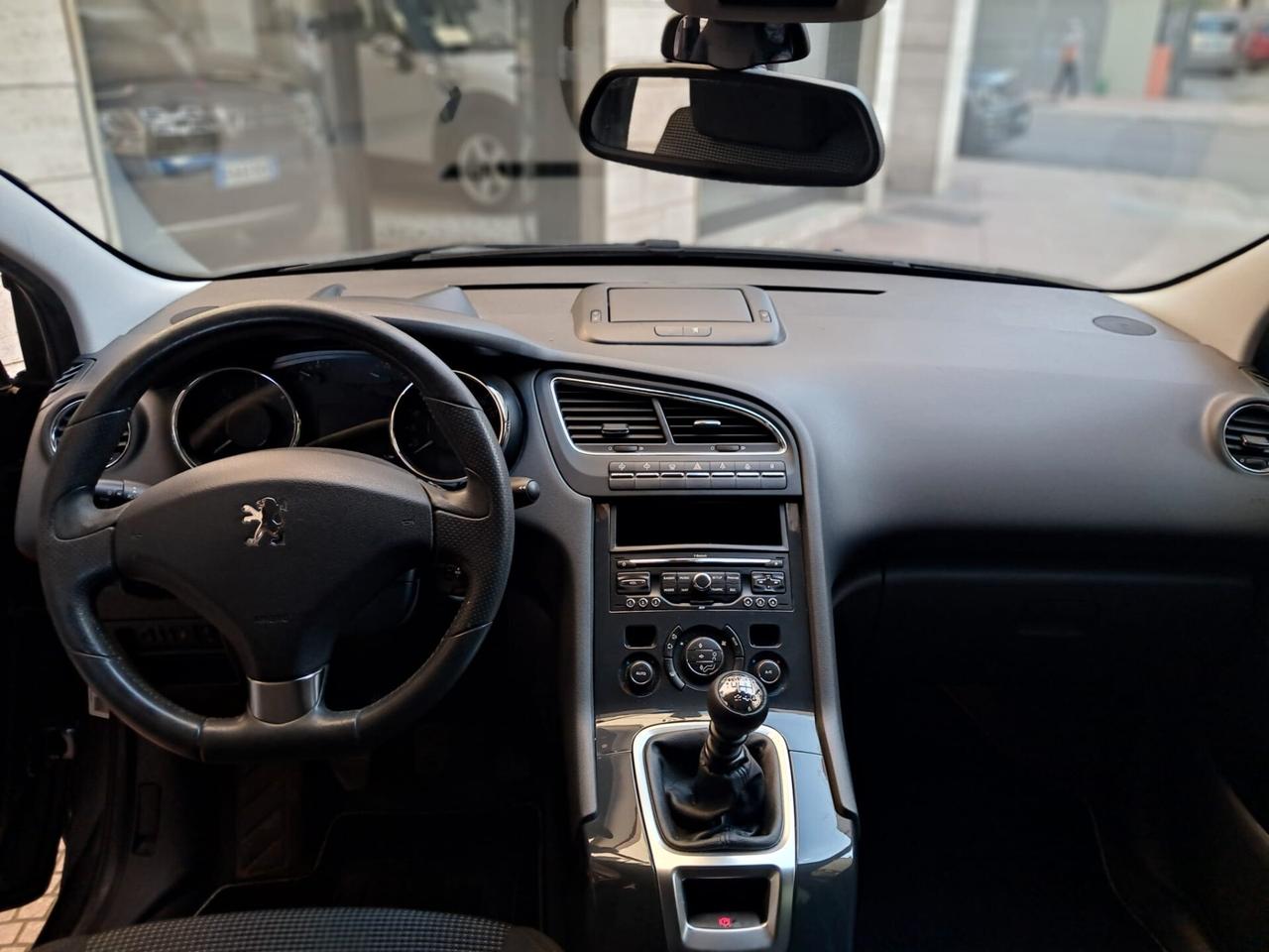 PEUGEOT 5008 2.0 HDi 150CV Féline-TETTO+NAVY-Euro5290