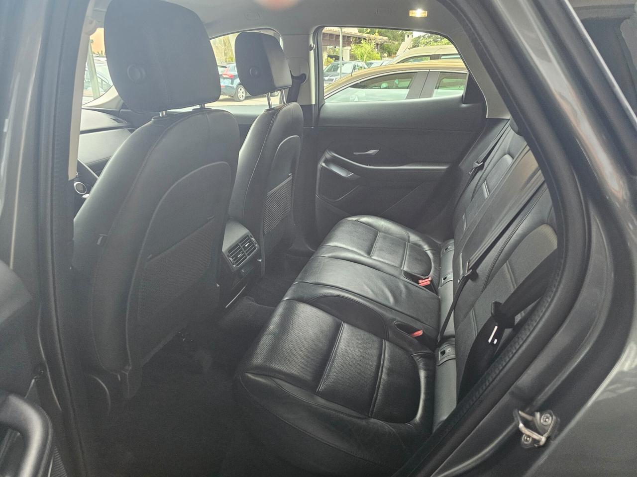 Jaguar E-Pace 2.0D 150 CV AWD aut. R-Dynamic S