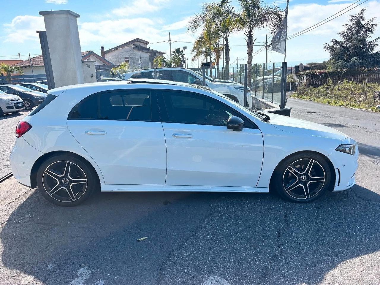 Mercedes-benz A 180 premium-tetto apribile