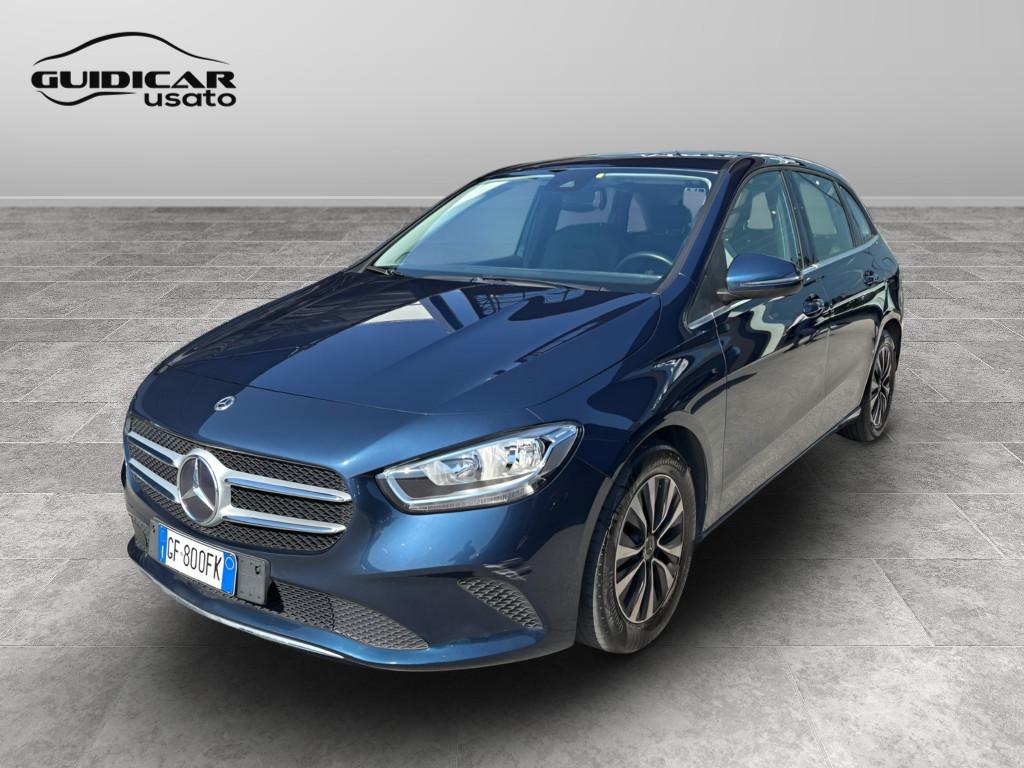 Mercedes-Benz Classe B - W247 2018 - B 180 d Sport auto