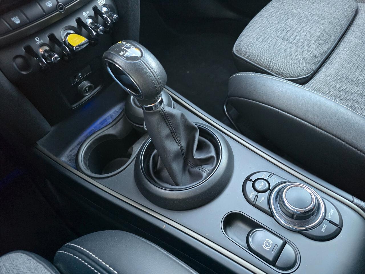 Mini Cooper S Countryman SE 1.5 ALL4 AUT. / FULL LED+19" IBRIDA PLUG-IN