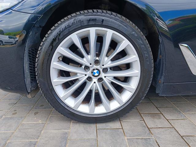 BMW 520 d 48V xDrive Touring Luxury
