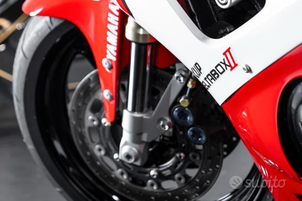 Yamaha r1 - 1998