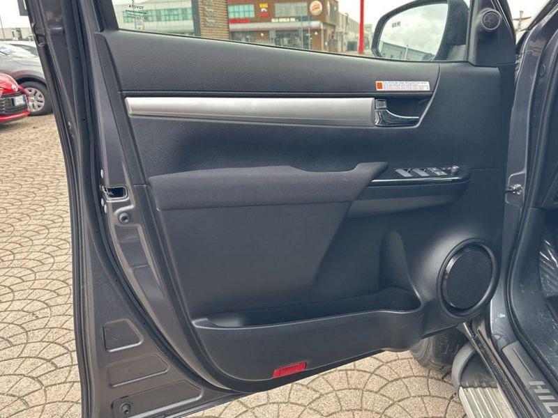 Toyota Hilux 2.4 Diesel AT Double Cab 4WD Executive MY24