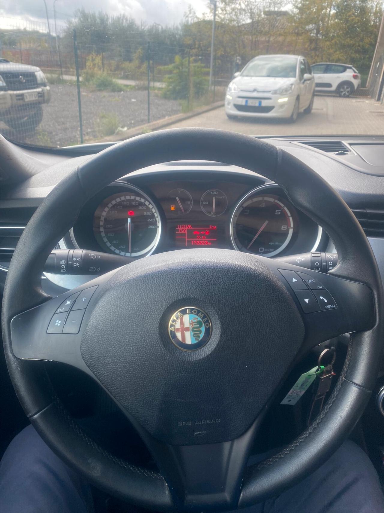 Alfa Romeo Giulietta 1.6 JTDm-2 105 CV Exclusive