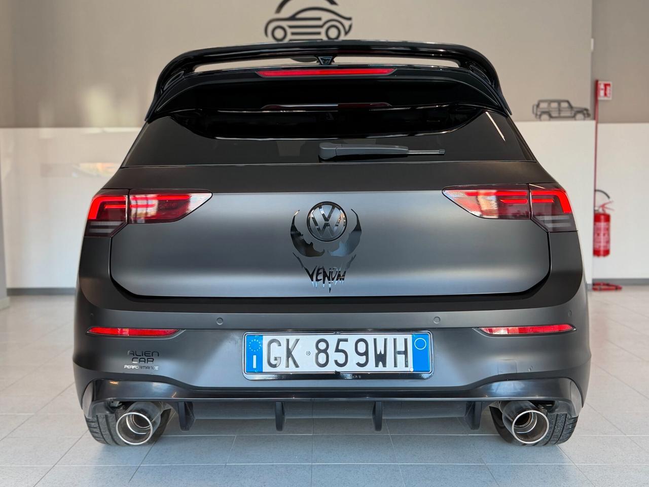 Volkswagen Golf 8 1.0 TSI 110CV ''VENOM WRAP'' ALLESTIMENTO GTI