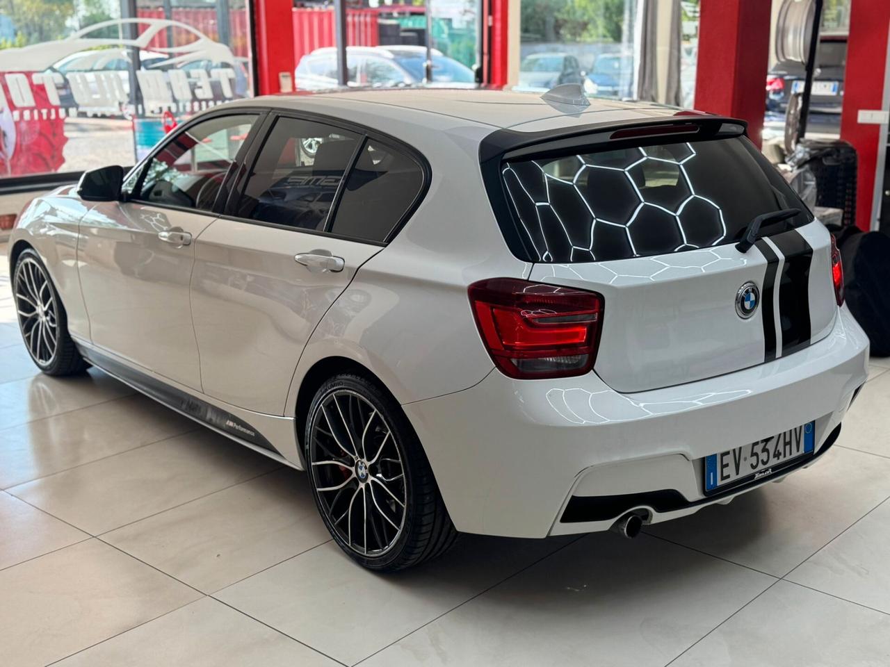 Bmw 120 120d 5p. Msport