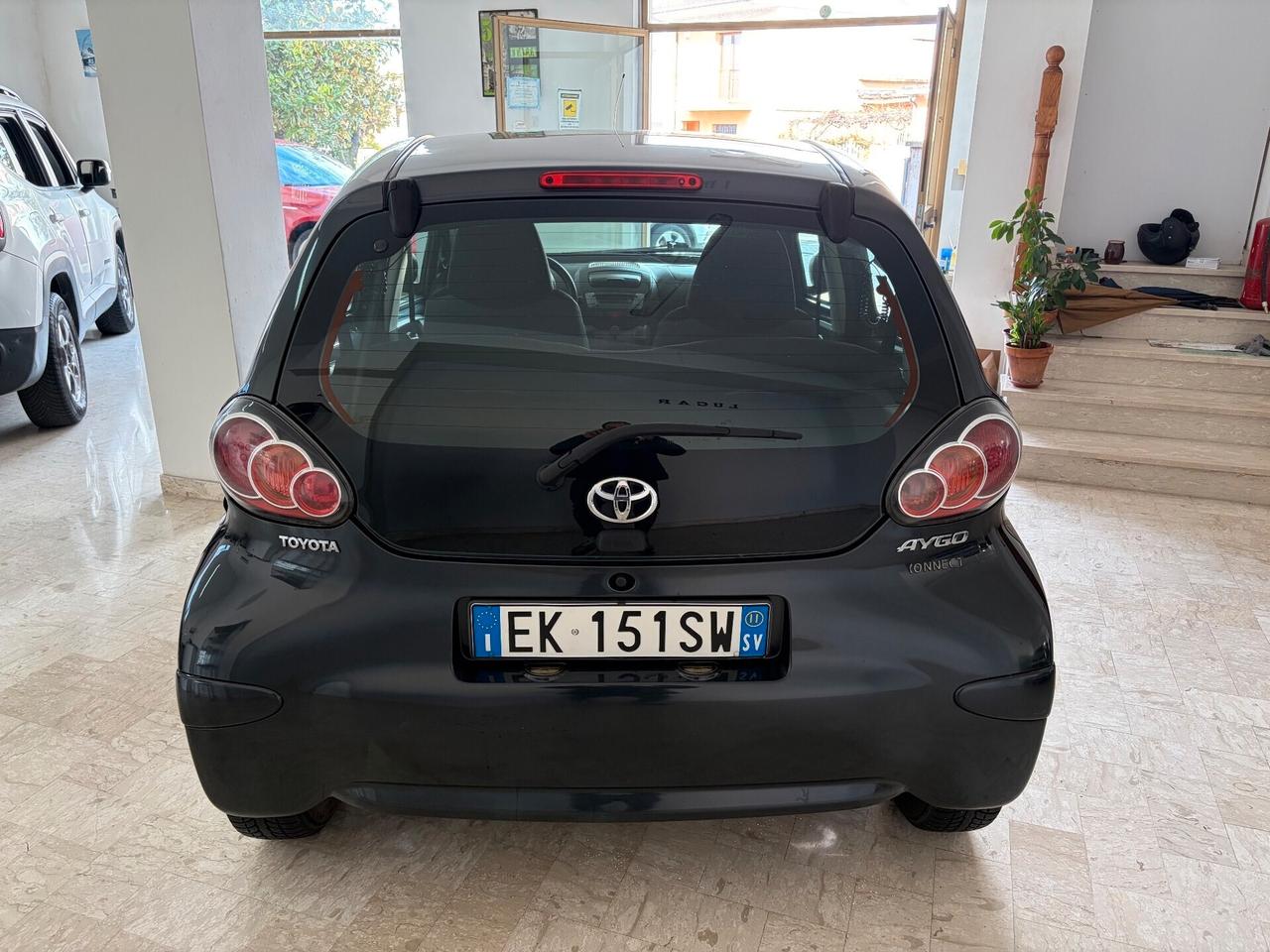 TOYOTA AYGO 1.0 68 CV 5 PORTE 80.000 KM