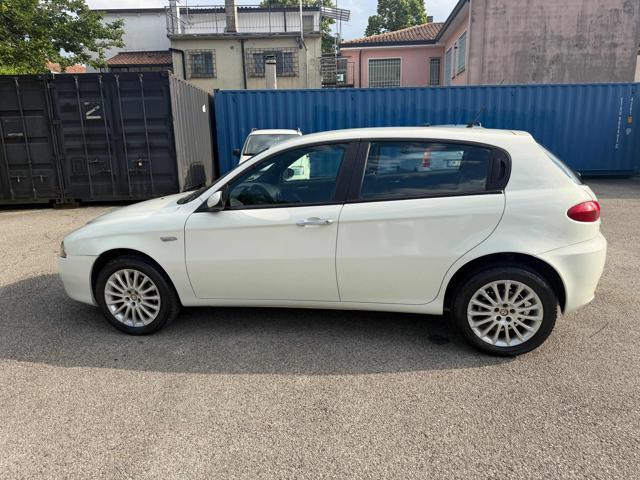 ALFA ROMEO 147 129,364km 1.9 JTD (120) 5p Progression Bellissima