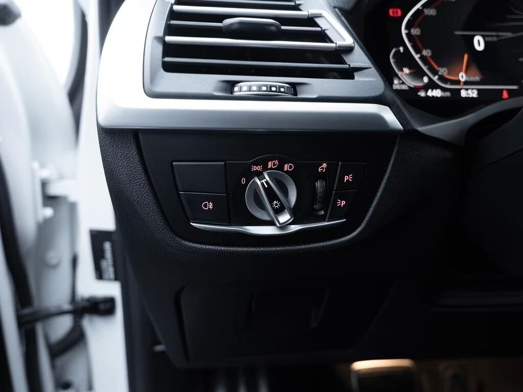 BMW X3 xDrive 20d M-Sport FACEL. LED