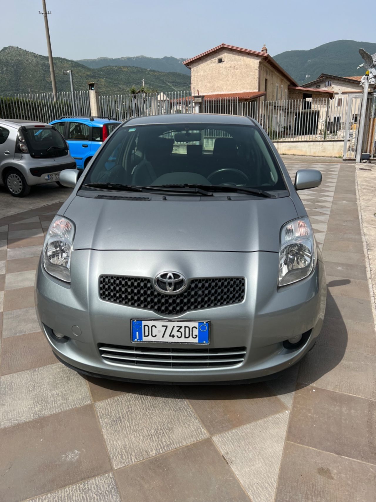 Toyota Yaris 1.4 D-4D 3 porte Sol