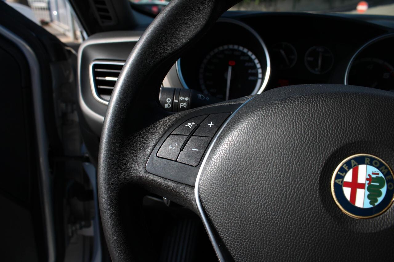 Alfa Romeo Giulietta 1.6 JTDm-2 105 CV Exclusive