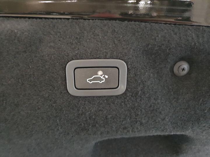 Jaguar XE 2.0 D Turbo 180CV Prestige