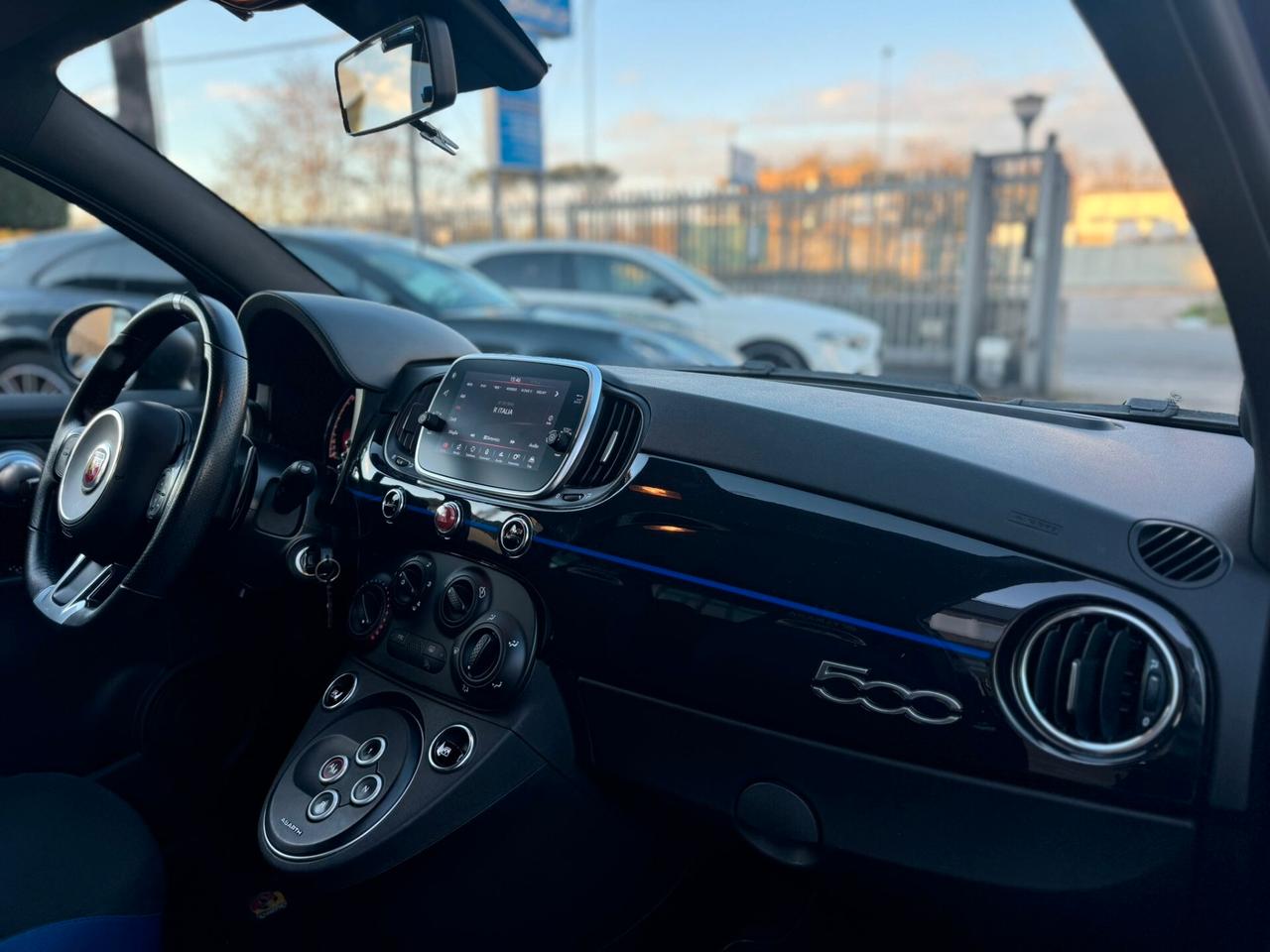 Abarth 595 1.4 Turbo T-Jet 165 CV Monster Energy Yamaha