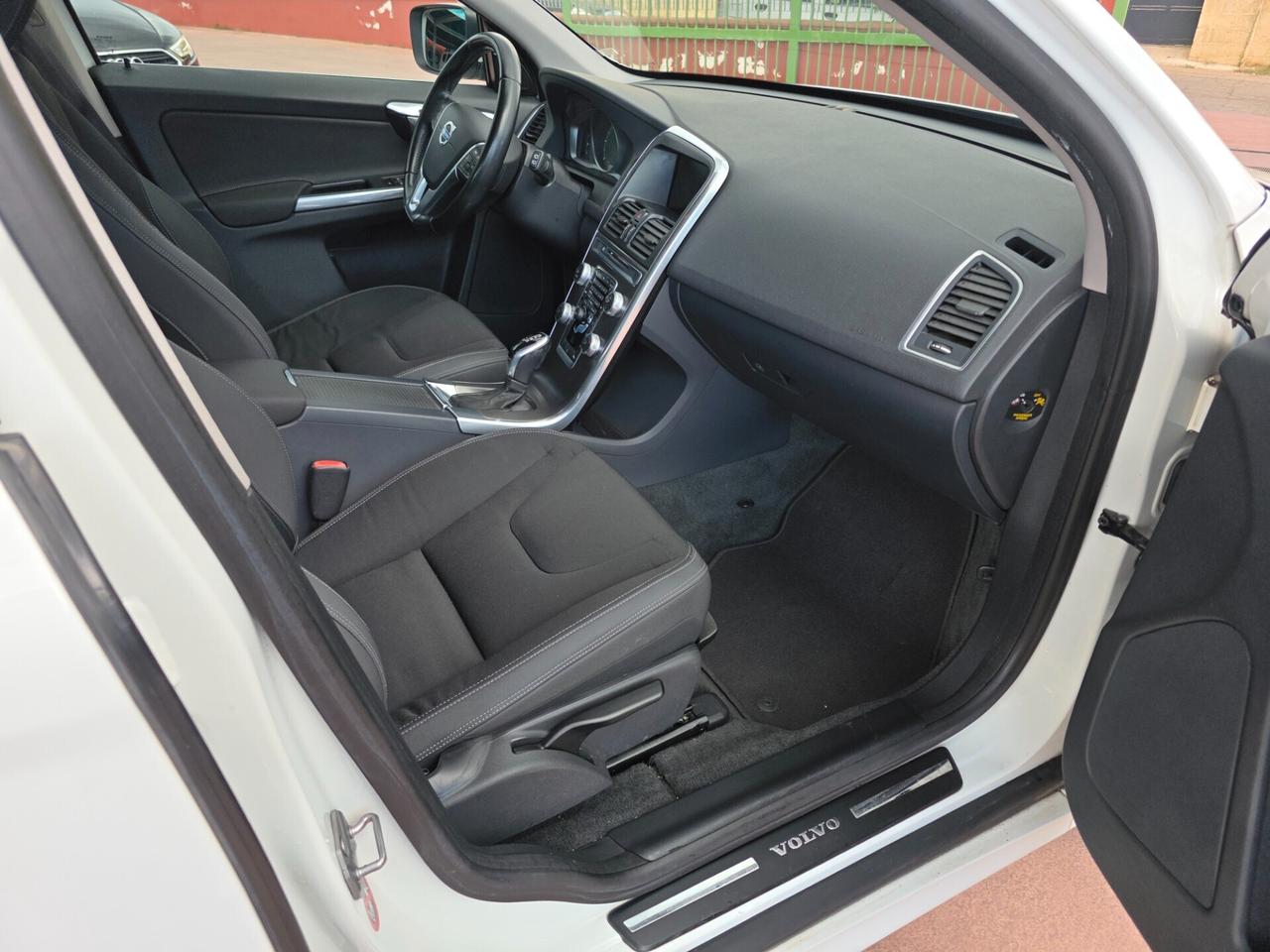 Volvo XC 60 XC60 D4 Momentum