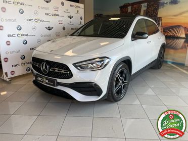 MERCEDES-BENZ GLA 200 d Aut. Premium AMG * TETTO *PACK NIGHT
