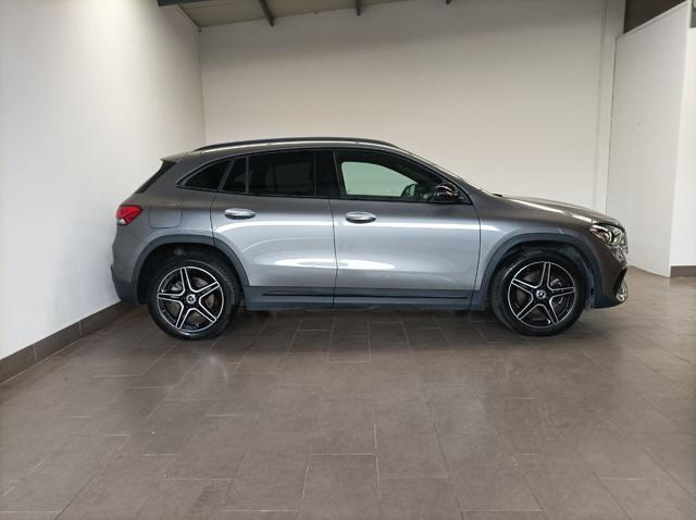 MERCEDES-BENZ GLA 250 e Plug-in hybrid Automatic Premium AMG LINE