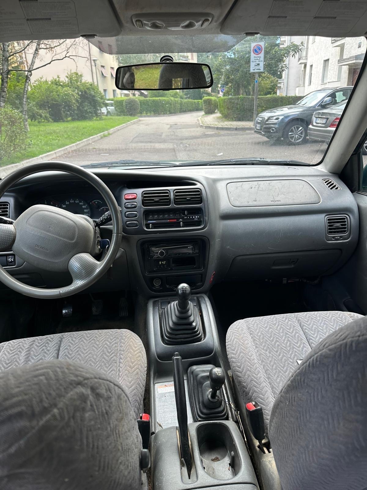 Suzuki Vitara 2.0 HDI 5 porte JLX NEOPATENTATI