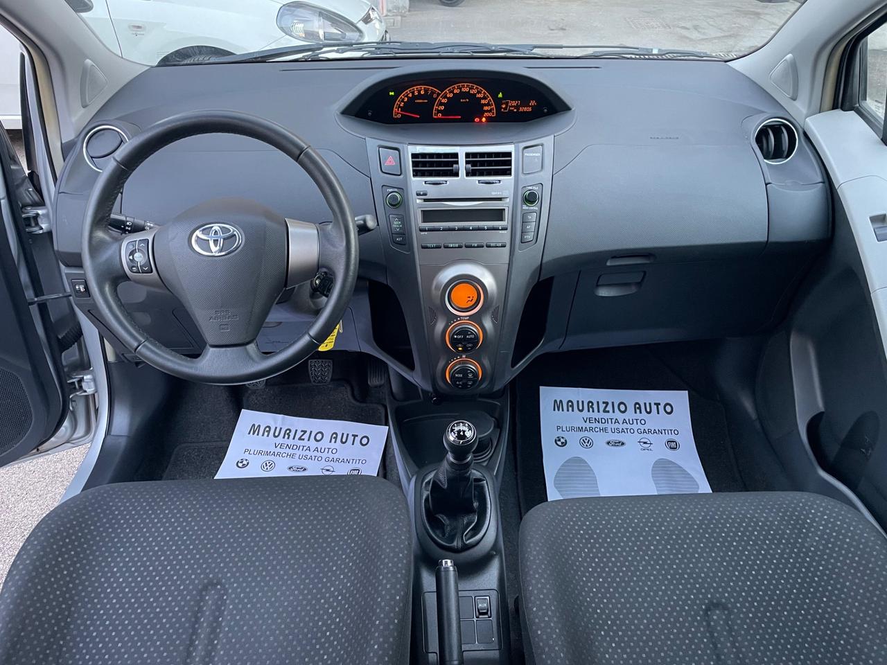 Toyota Yaris 1.0 5 porte Lounge FULL dal nord Italia bella