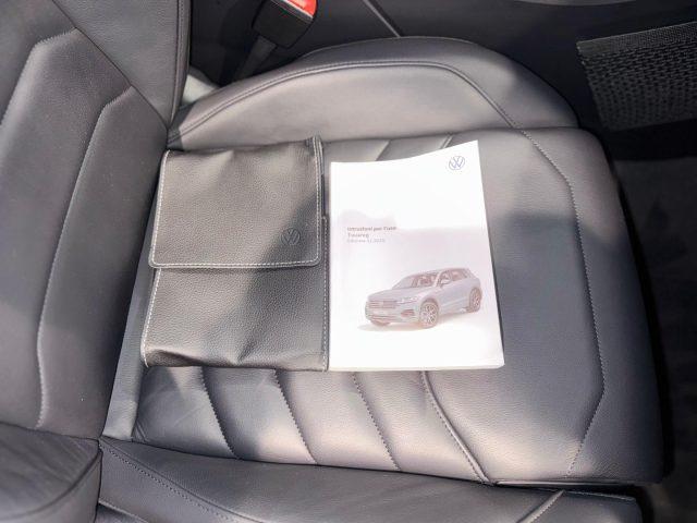 VOLKSWAGEN Touareg 3.0 V6 TDI 286 CV SCR ELEGANCE *UNIPROP*TETTO*