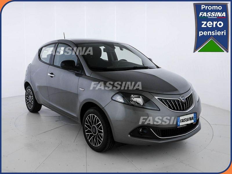 Lancia Ypsilon Ypsilon 1.0 FireFly 5 porte S&S Hybrid Platino