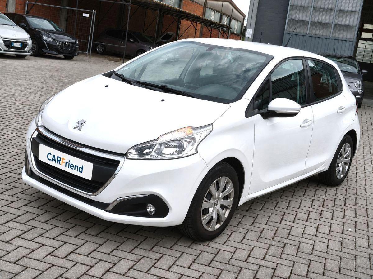 Peugeot 208 PureTech 82 5 porte Allure