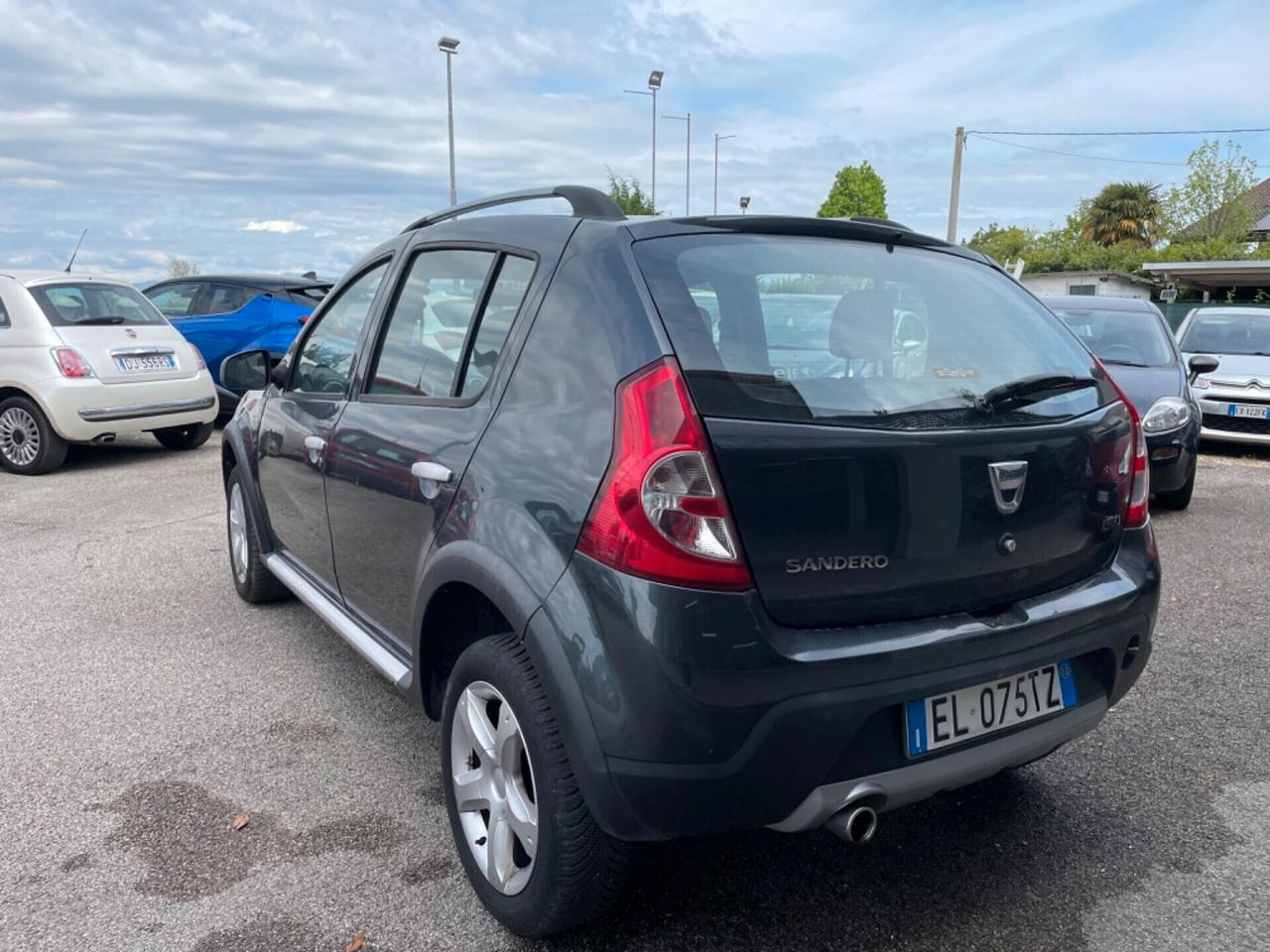 Dacia Sandero Stepway 1.5 Diesel Neopatentati