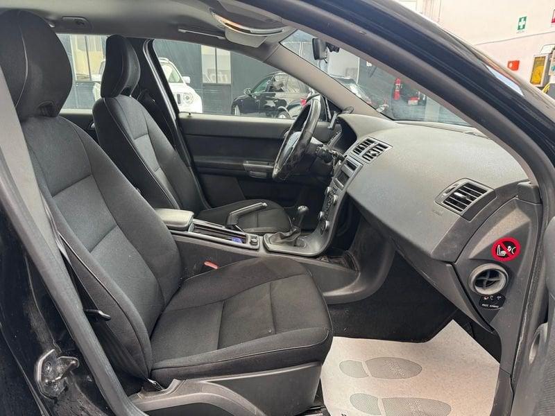 Volvo V50 V50 1.6 d2 R-design 115cv