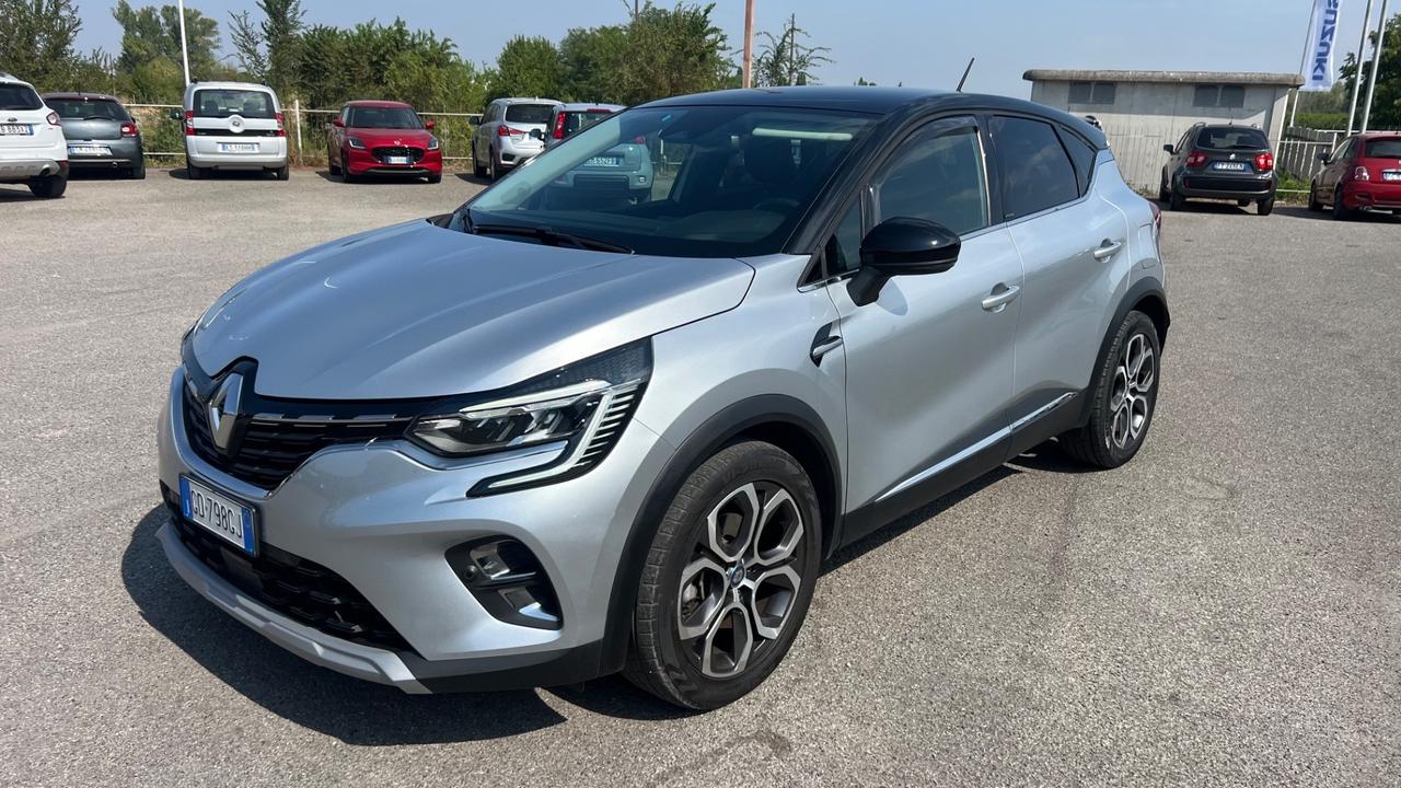 Renault Captur Plug-in Hybrid E-Tech 160 CV Intens