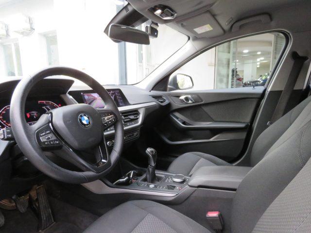 BMW 118 i 5p. Advantage