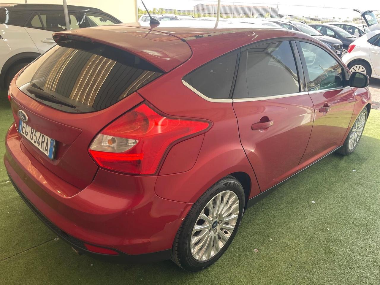 FORD FOCUS 1.6 BENZINA 150CV