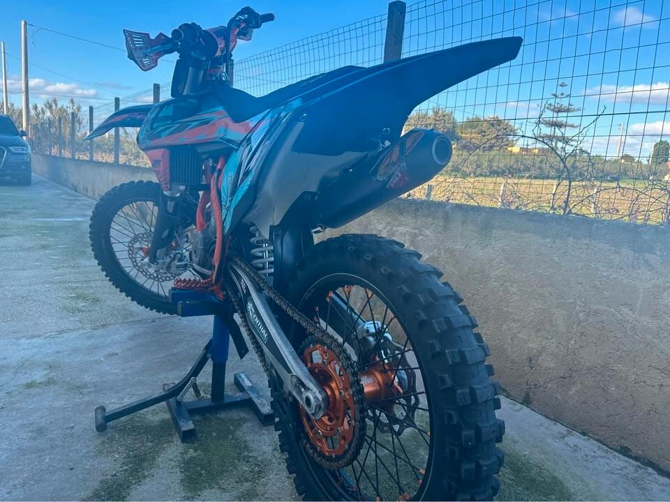 Ktm 350 4T ktm 350