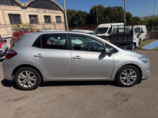 TOYOTA Auris 1.4 D-4D 5 porte
