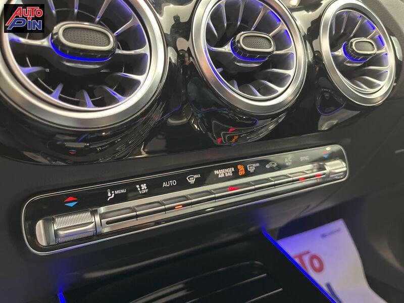 Mercedes-Benz GLA GLA 200 d Automatic Premium *Tetto*Ambient light*