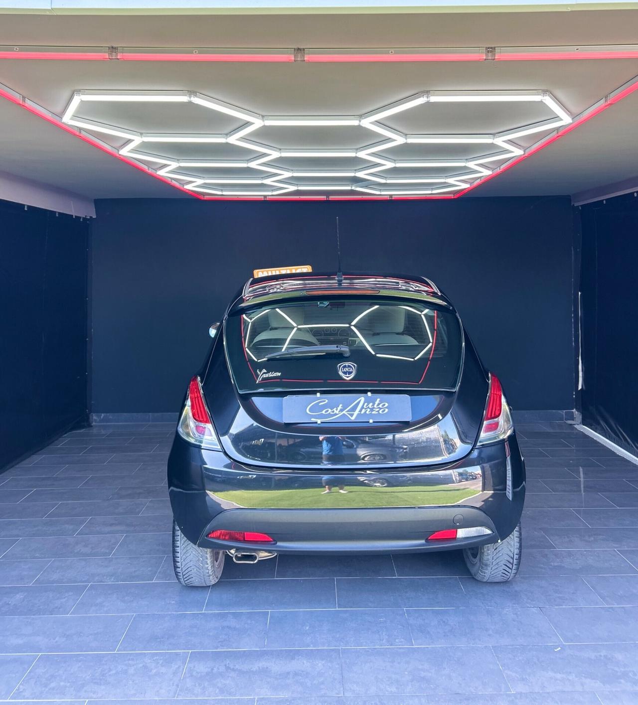 Lancia Ypsilon 1.3 Multijet 95cv Platinum 11/2013