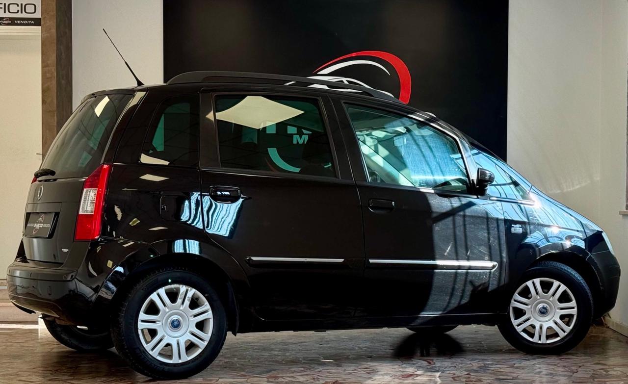 Fiat Idea 1.4 16V Emotion