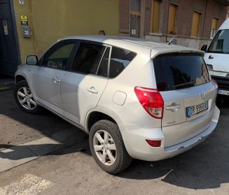 Toyota RAV 4 RAV4 Crossover 2.2 D-4D 130 CV