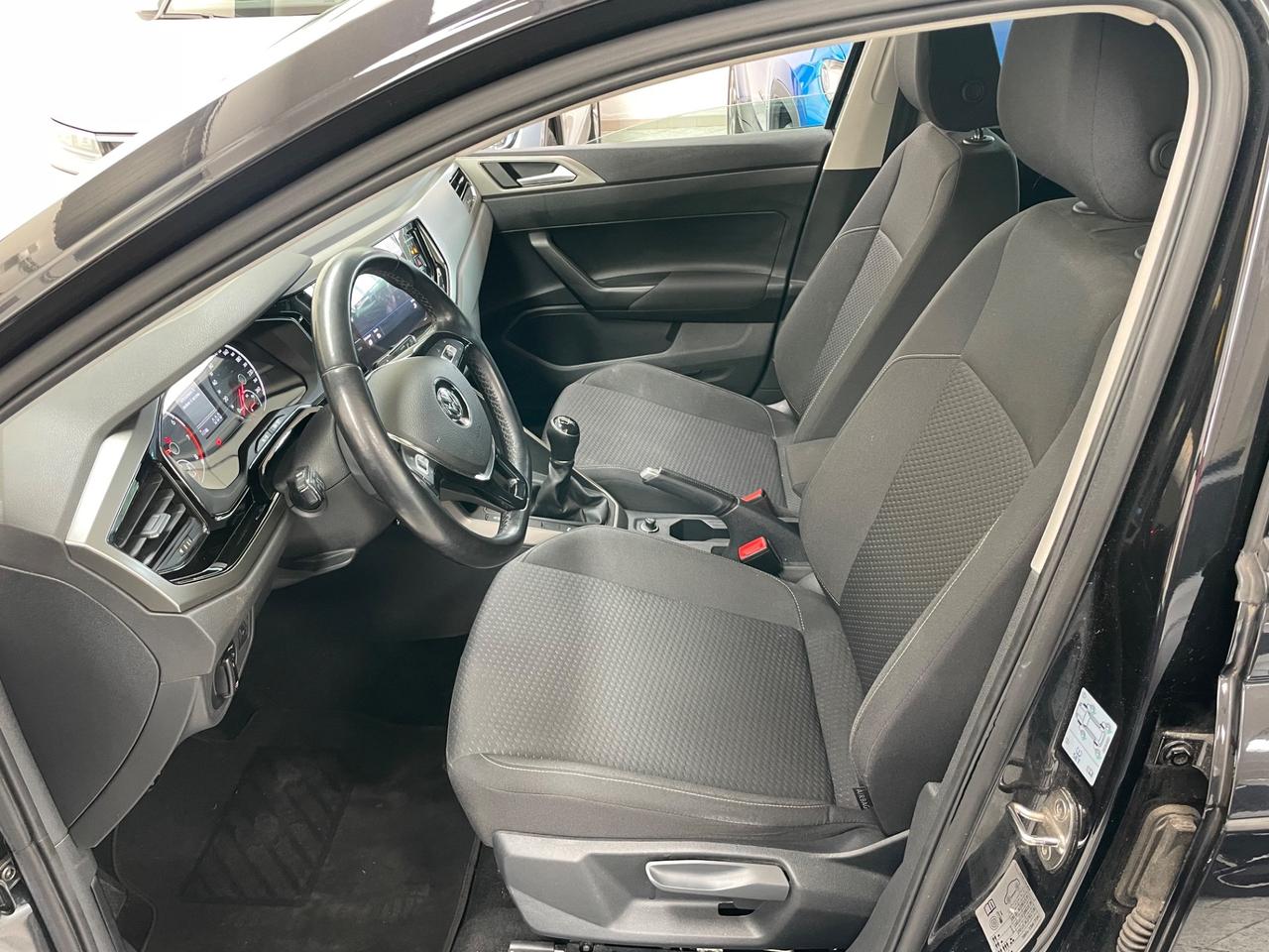 Volkswagen Polo 1.0 TSI 5P. R LINE 95 CV
