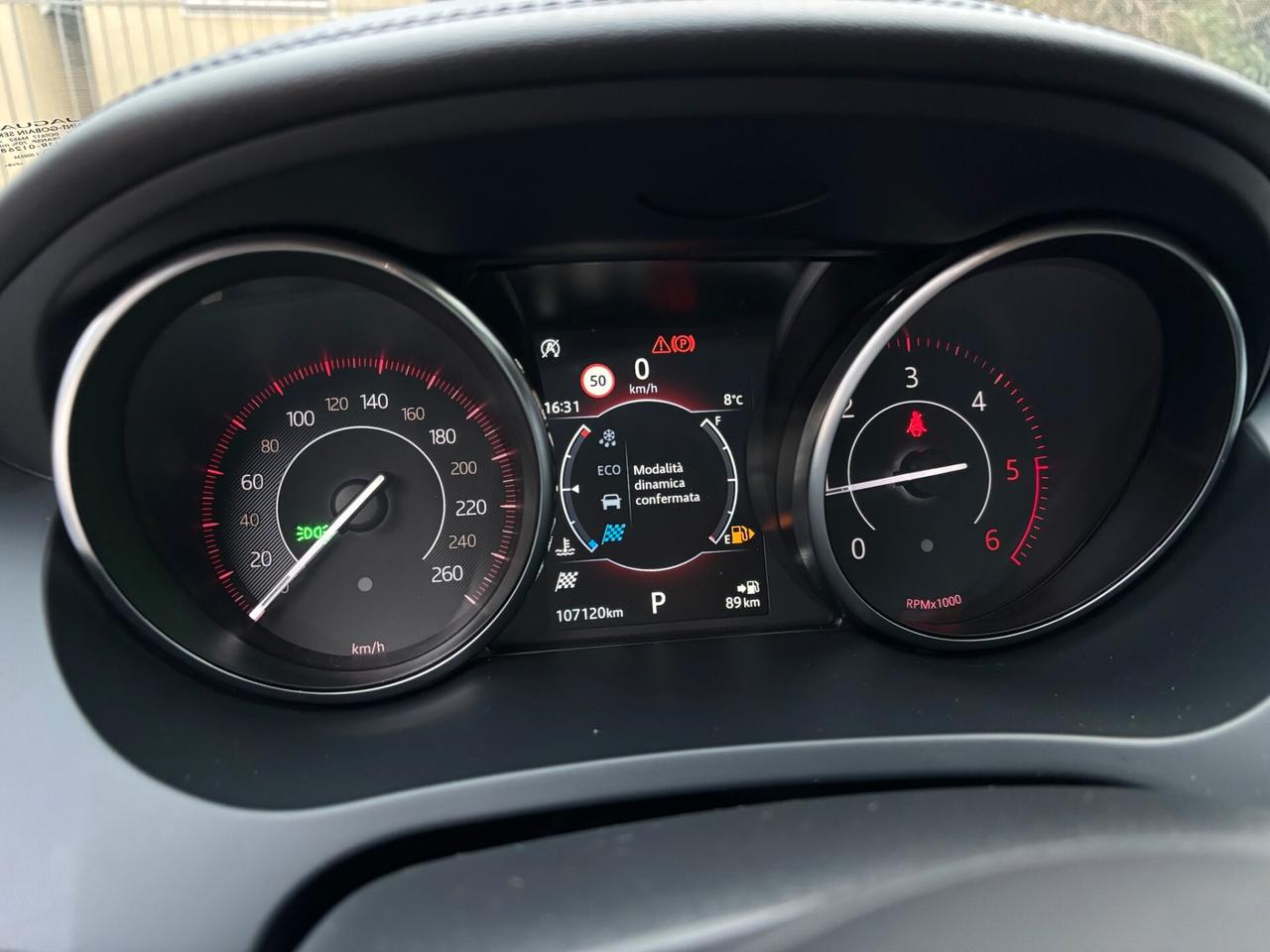 Jaguar E-Pace 2.0D 150 CV AWD R-Dynamic TOTAL BLACK