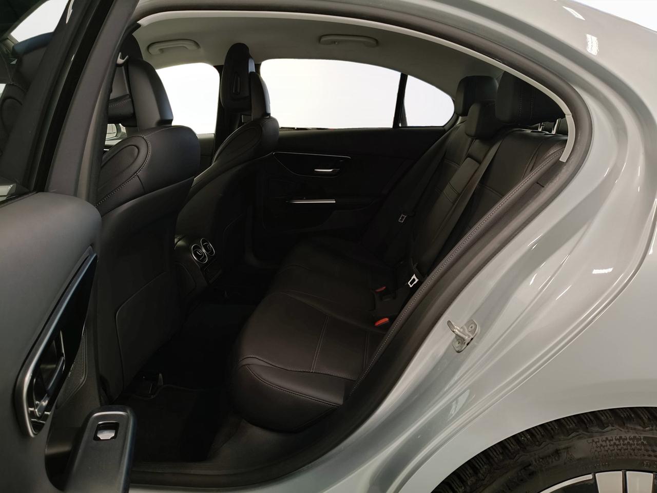 Mercedes-Benz Classe C-W206 Berlina 2021 - C 220 d mhev Advanced Plus 4matic 197cv auto