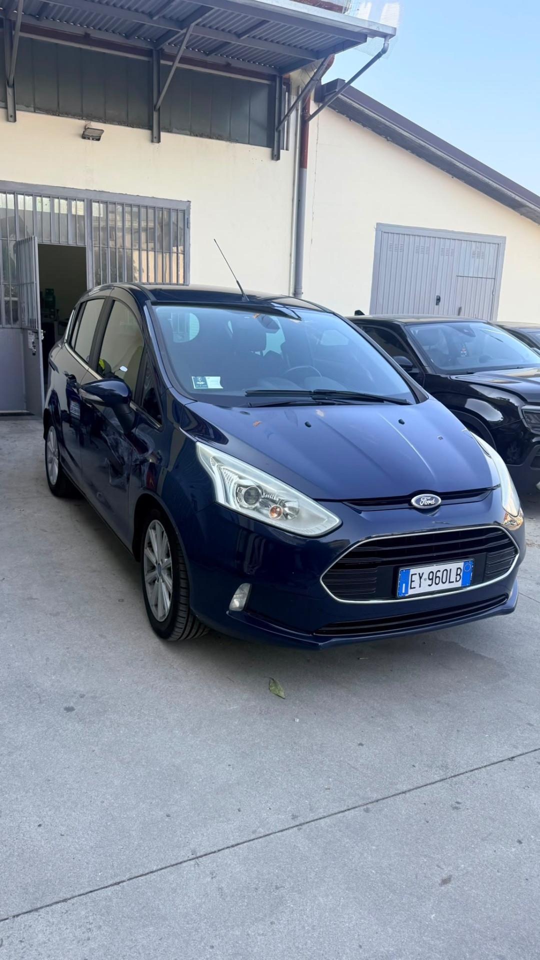 Ford B-Max 1.5 TDCi 75 CV Business Titanium