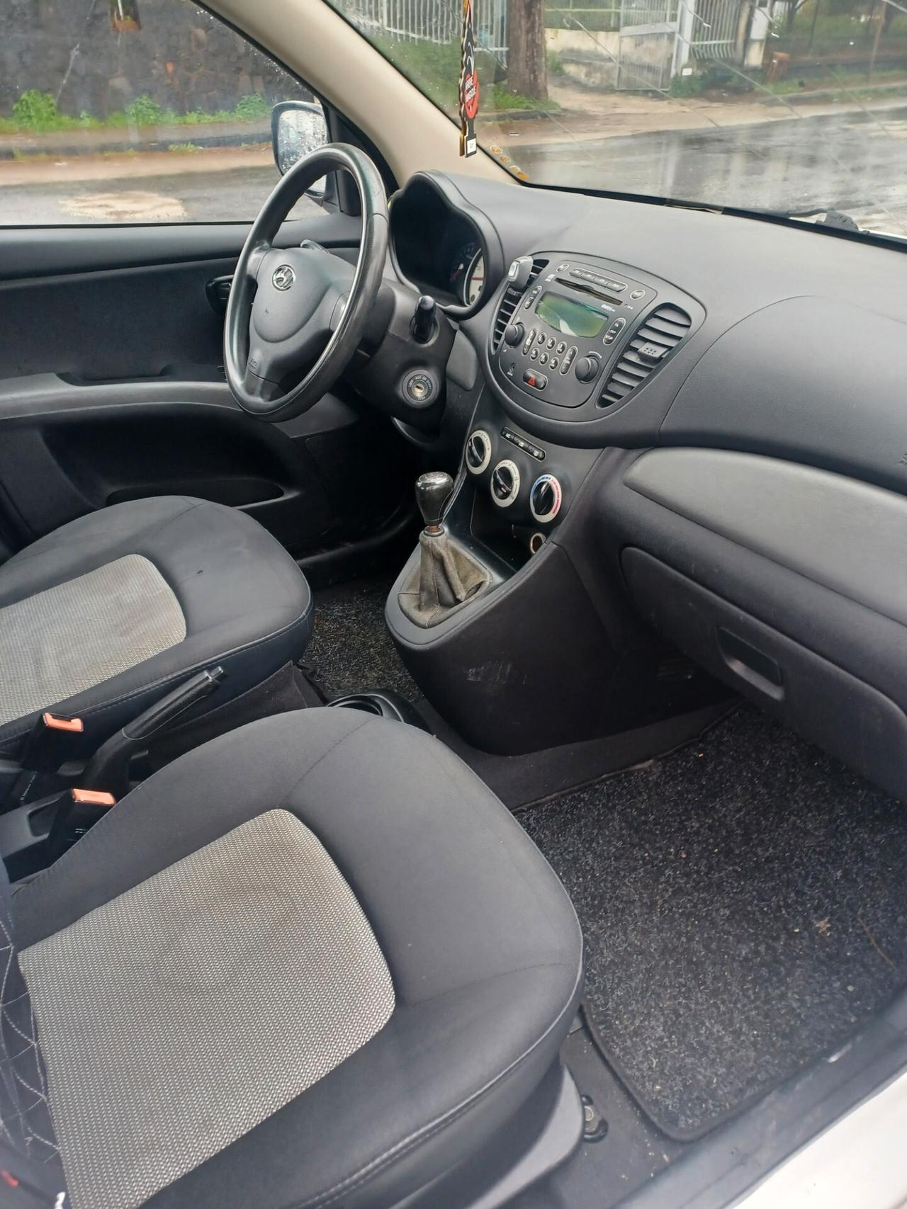 Hyundai i10 1.1 12V BlueDrive GPL 2010