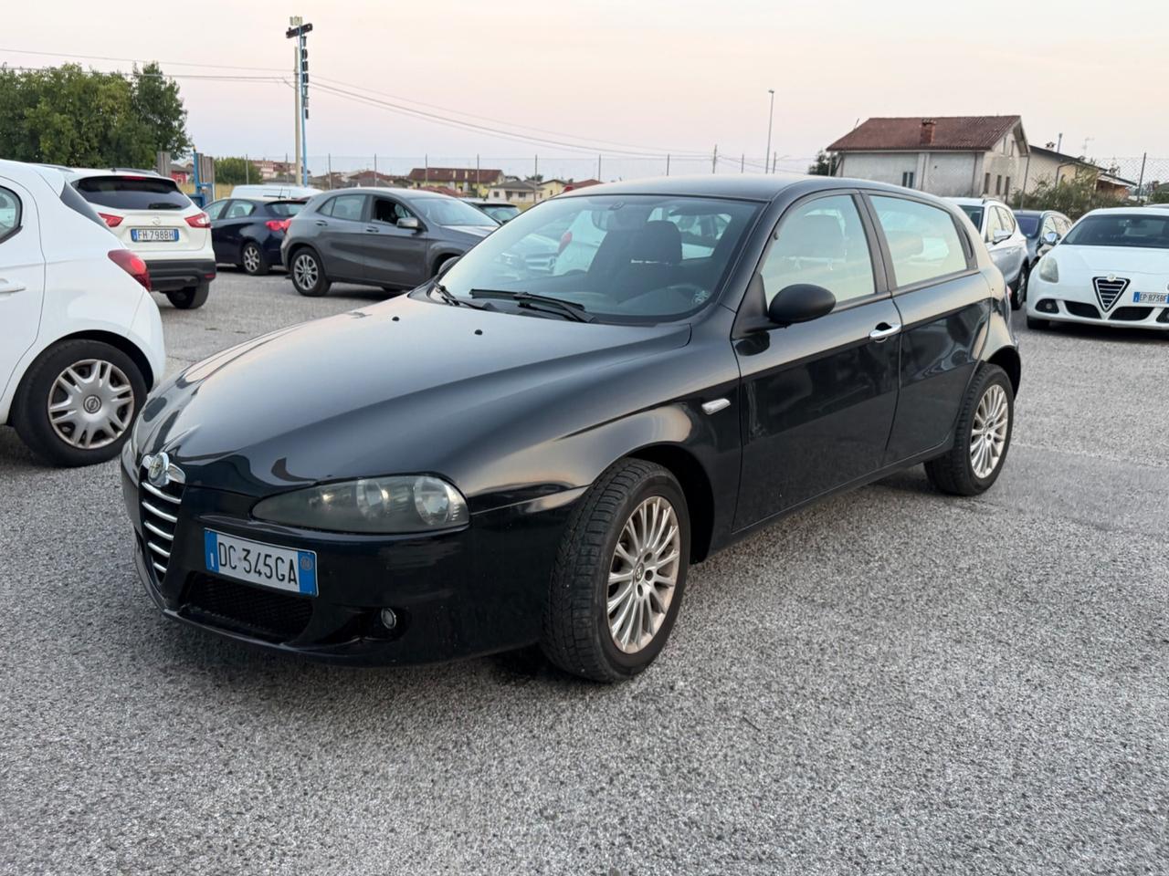 Alfa Romeo 147 1.6 16V TS 5 porte Distinctive