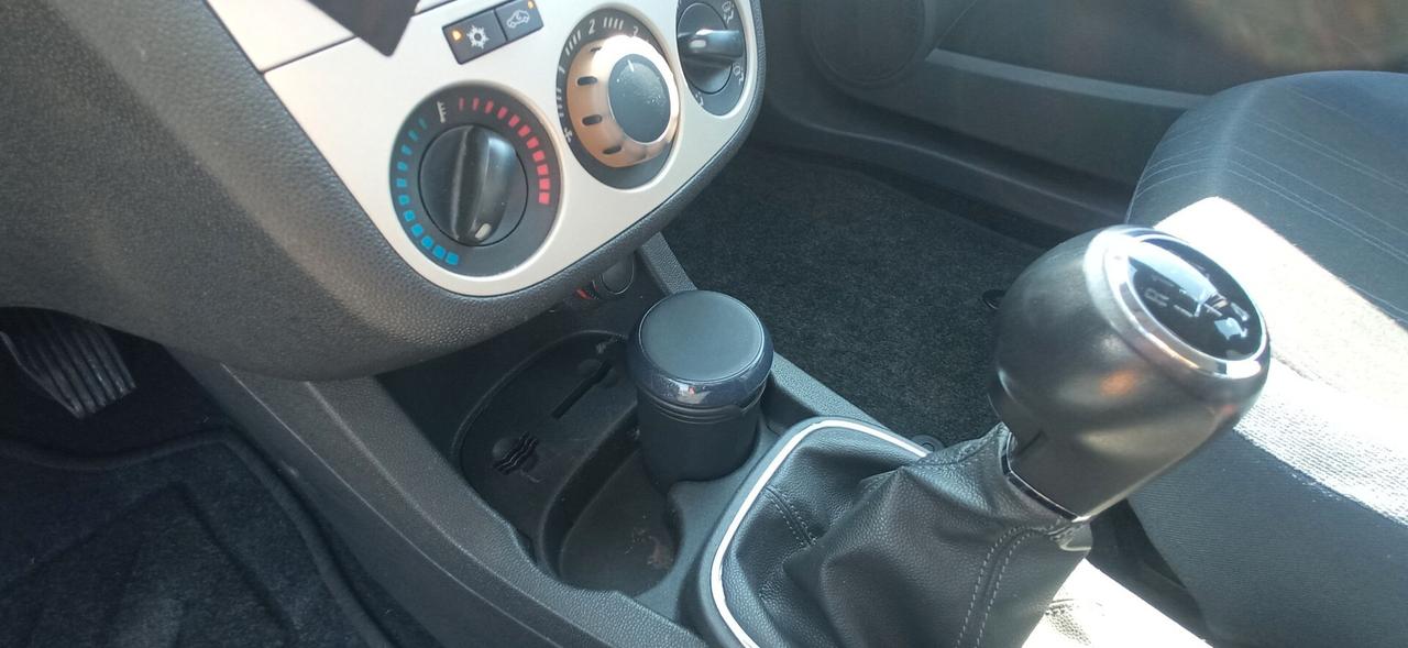 Opel Corsa 1.2 5 porte Enjoy