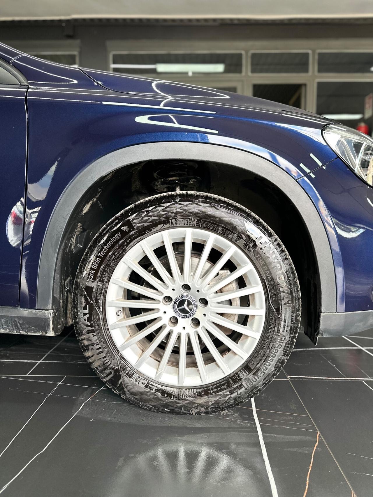 Mercedes-benz GLA 200 d Automatic Premium