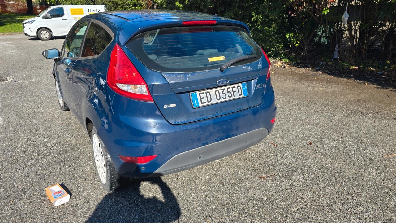 Ford Fiesta 1.4 TDCi 68CV 3 porte Titanium