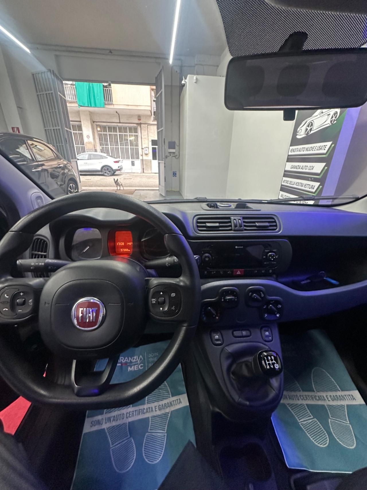 Fiat Panda 1.2 Connected by Wind