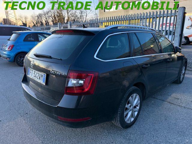 SKODA Octavia 1.6 TDI CR 115 CV DSG Executive