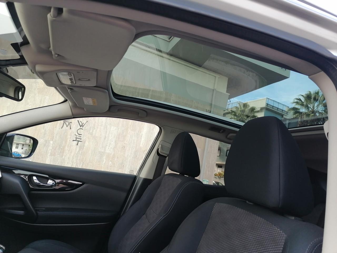 Nissan Qashqai 1.5 dCi 110cv Tekna 2015