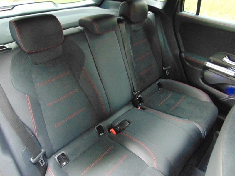MERCEDES GLA (H247) GLA 180 Automatic ...